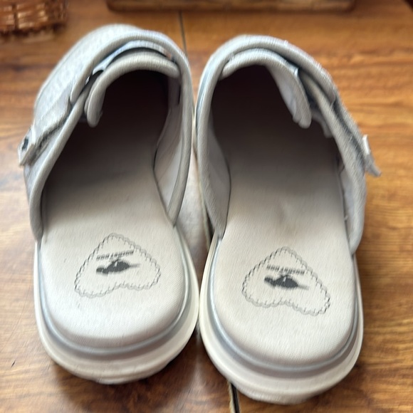 COPY - Clogs Must bundle! 2-$10 or 3-$15 etc - Picture 3 of 11